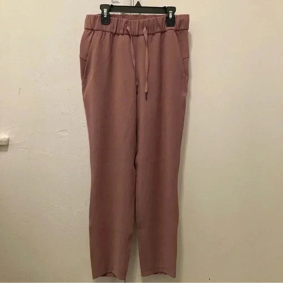 Lululemon On The Fly 7/8 Woven‎ Pants Drawstring Women’s SZ 4 Comfy Casual - Picture 3 of 13